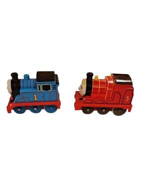 Thomas The Train 2004 Pull Back Engines Percy & Thomas 3.5 Inch Eyes Move